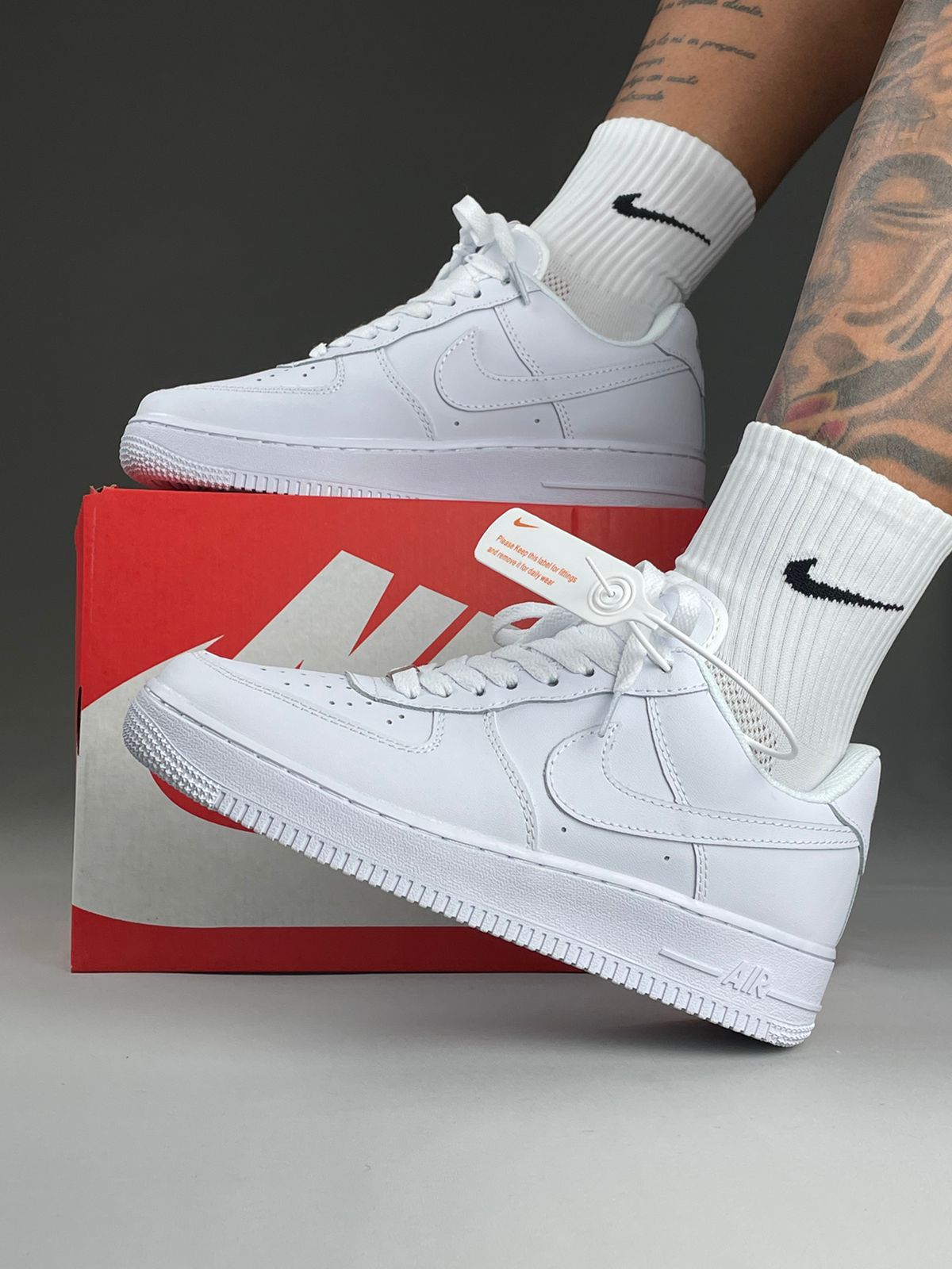 Nike Air Force 1 White: La Leyenda del Estilo Urbano